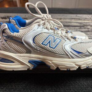 Like New! Unisex New Balance Original MR 530 Running Shoes, Size 7